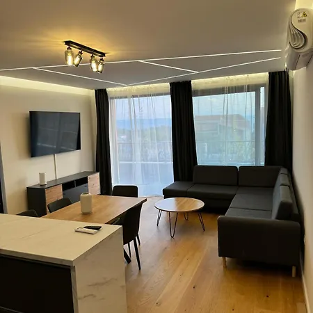 Andro Apartment Makarska