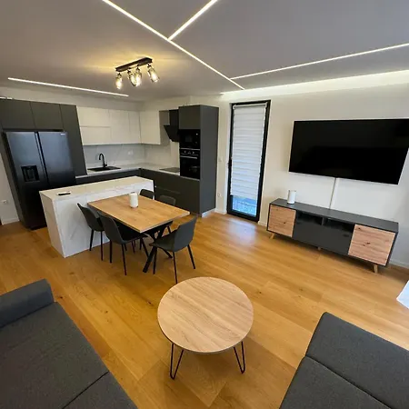 Andro Apartman