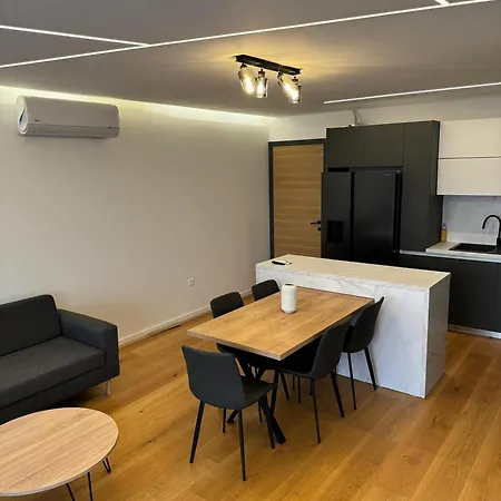 Andro Apartman